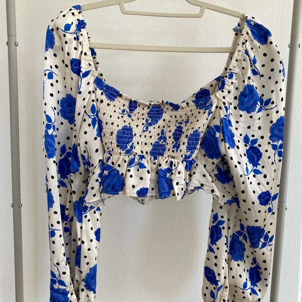 Cropped Blouse Size L